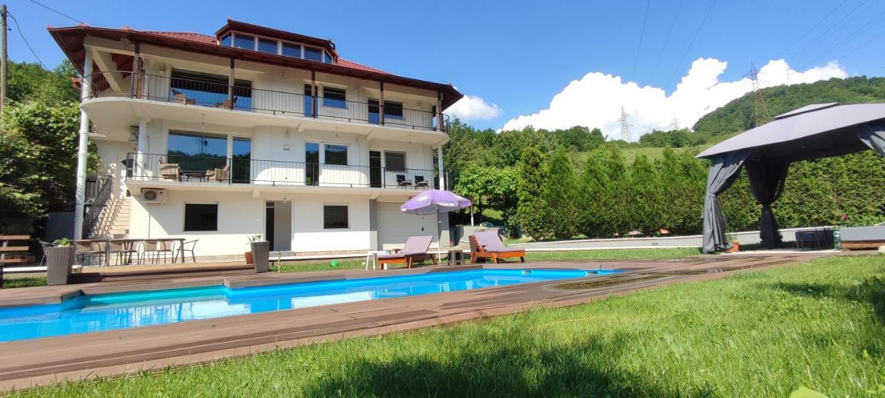 Villa Greenfield Сараево Экстерьер фото